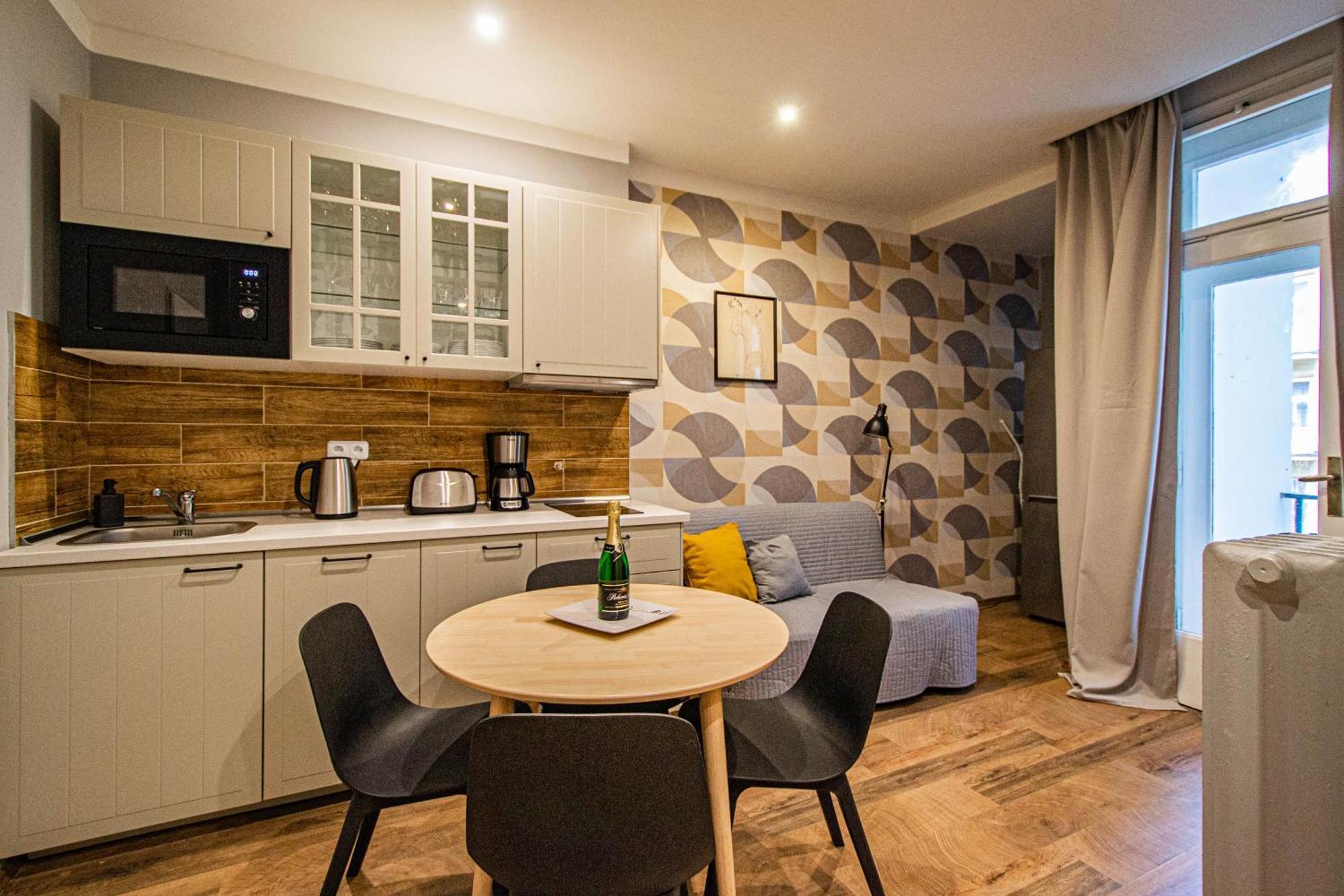 Cozy Studio In The Main City Center Πράγα Εξωτερικό φωτογραφία